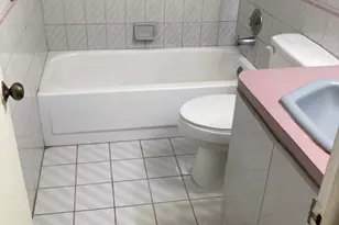 2820 Tennis Club Dr, West Palm Beach, FL 33417 - Photo 10