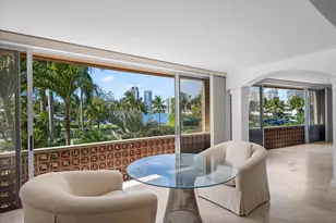 369 S Lake Dr, Palm Beach, FL 33480 - Photo 6