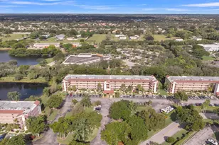 7301 Amberly Ln, Delray Beach, FL 33446 - Photo 40