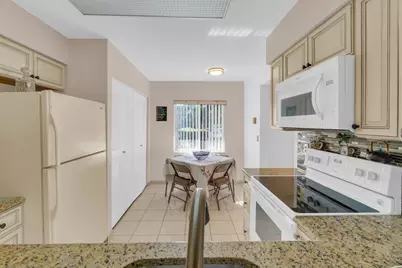 7301 Amberly Lane #109, Delray Beach, FL 33446 - Photo 12
