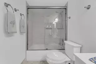 7301 Amberly Ln, Delray Beach, FL 33446 - Photo 32