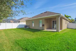 8095 Westfield Cir, Vero Beach, FL 32966 - Photo 22