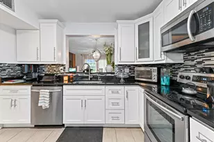 3990 NW 42nd Ave, Lauderdale Lakes, FL 33319 - Photo 6