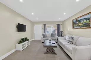 4361 NW 12th Dr NW, Pompano Beach, FL 33064 - Photo 8