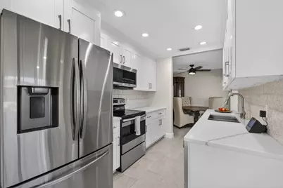 4361 NW 12th Drive NW, Pompano Beach, FL 33064 - Photo 14