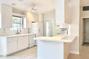 7861 Olympia Dr, West Palm Beach, FL 33411 - Photo 4