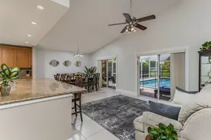 7572 Silver Woods Ct, Boca Raton, FL 33433 - Photo 6