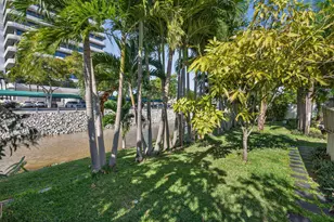 225 S Sequoia Dr, West Palm Beach, FL 33409 - Photo 78