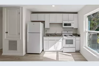 1115 F Avenue #B, Fort Pierce, FL 34950 - Photo 1