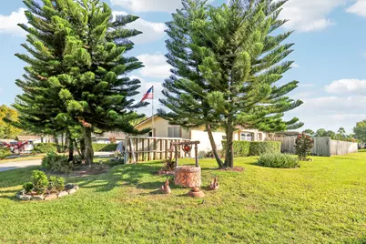 10868 Larch Court, Palm Beach Gardens, FL 33418 - Photo 18