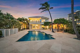 712 Ocean Dr, North Palm Beach, FL 33408 - Photo 2