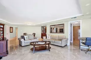 5420 N Ocean Dr, Singer Island, FL 33404 - Photo 10