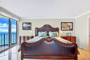 5420 N Ocean Dr, Singer Island, FL 33404 - Photo 14