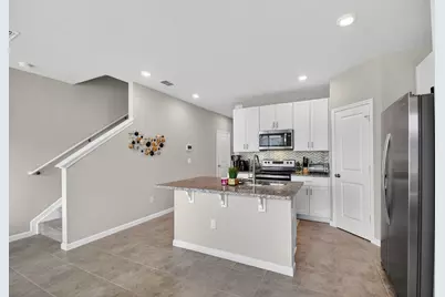 5649 Mentmore Drive, West Palm Beach, FL 33407 - Photo 6