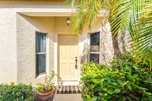 2100 Bonisle Cir, Riviera Beach, FL 33418 - Photo 2