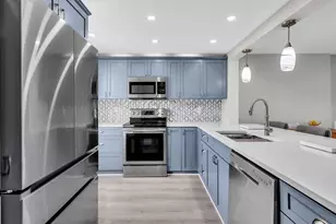 321 SE 3rd St, Dania Beach, FL 33004 - Photo 4