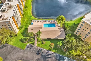 321 SE 3rd St, Dania Beach, FL 33004 - Photo 50