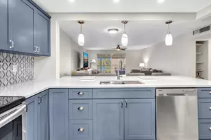 321 SE 3rd St, Dania Beach, FL 33004 - Photo 8