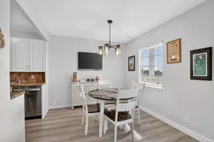 4051 Guildford C, Boca Raton, FL 33434 - Photo 8