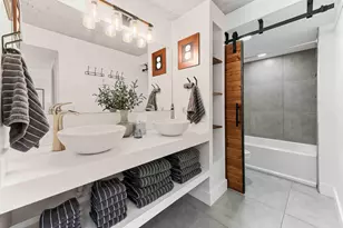 2425 Presidential Way, West Palm Beach, FL 33401 - Photo 16