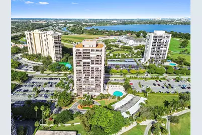 2425 Presidential Way #1806, West Palm Beach, FL 33401 - Photo 40