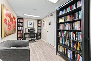 2425 Presidential Way, West Palm Beach, FL 33401 - Photo 38