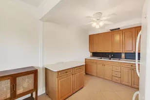 3007 Yarmouth A, Boca Raton, FL 33434 - Photo 10