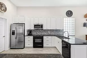 9557 Vercelli St, Lake Worth, FL 33467 - Photo 8