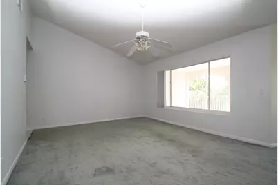 815 W Boynton Beach Boulevard #10-203, Boynton Beach, FL 33426 - Photo 8