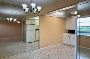 4053 Hythe C, Boca Raton, FL 33434 - Photo 4