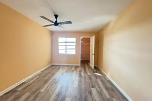 4053 Hythe C, Boca Raton, FL 33434 - Photo 20