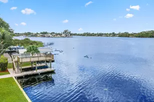 2097 Circle Pl Dr, Lake Worth, FL 33462 - Photo 56