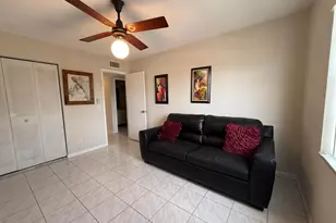 470 Capri J, Delray Beach, FL 33484 - Photo 18