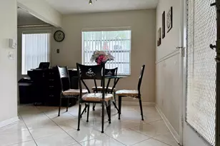 470 Capri J, Delray Beach, FL 33484 - Photo 4