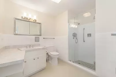 389 S Lake Drive #2h, Palm Beach, FL 33480 - Photo 18