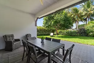 2908 Gin Berry Way, West Palm Beach, FL 33401 - Photo 38