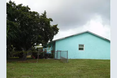 3910 Holden Lane, Lake Worth, FL 33461 - Photo 2