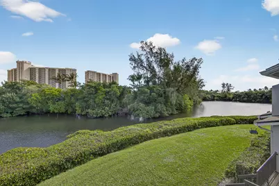 2102 Fairway Drive S, Jupiter, FL 33477 - Photo 20