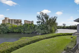 2102 Fairway Dr S, Jupiter, FL 33477 - Photo 20