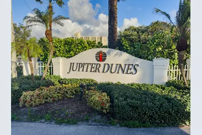 2102 Fairway Drive S, Jupiter, FL 33477 - Photo 40