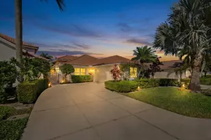 122 Eagleton Ln, Palm Beach Gardens, FL 33418 - Photo 2