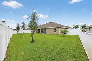 8652 Waterstone Blvd, Fort Pierce, FL 34951 - Photo 52
