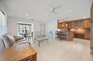 275 High Point Ct, Boynton Beach, FL 33435 - Photo 4