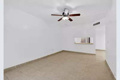 290 W Palmetto Park Road #204, Boca Raton, FL 33432 - Photo 8