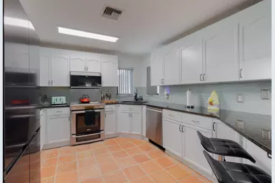 1325 Palermo Way, Lantana, FL 33462 - Photo 16