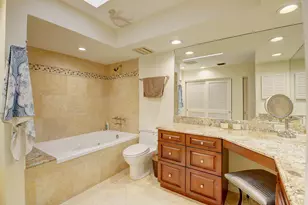 19550 Sawgrass Dr, Boca Raton, FL 33434 - Photo 18