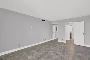 5460 N Ocean Dr, Singer Island, FL 33404 - Photo 36