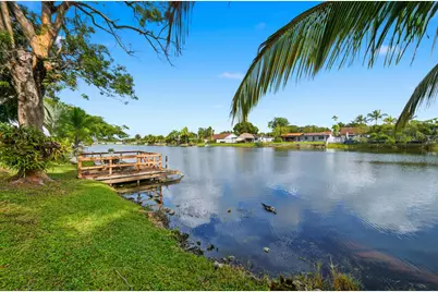 1811 NW 119th Avenue, Pembroke Pines, FL 33026 - Photo 34