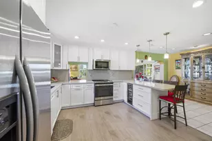 1811 NW 119th Ave, Pembroke Pines, FL 33026 - Photo 14