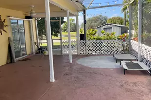 2398 SE Charleston Dr, Port Saint Lucie, FL 34952 - Photo 32